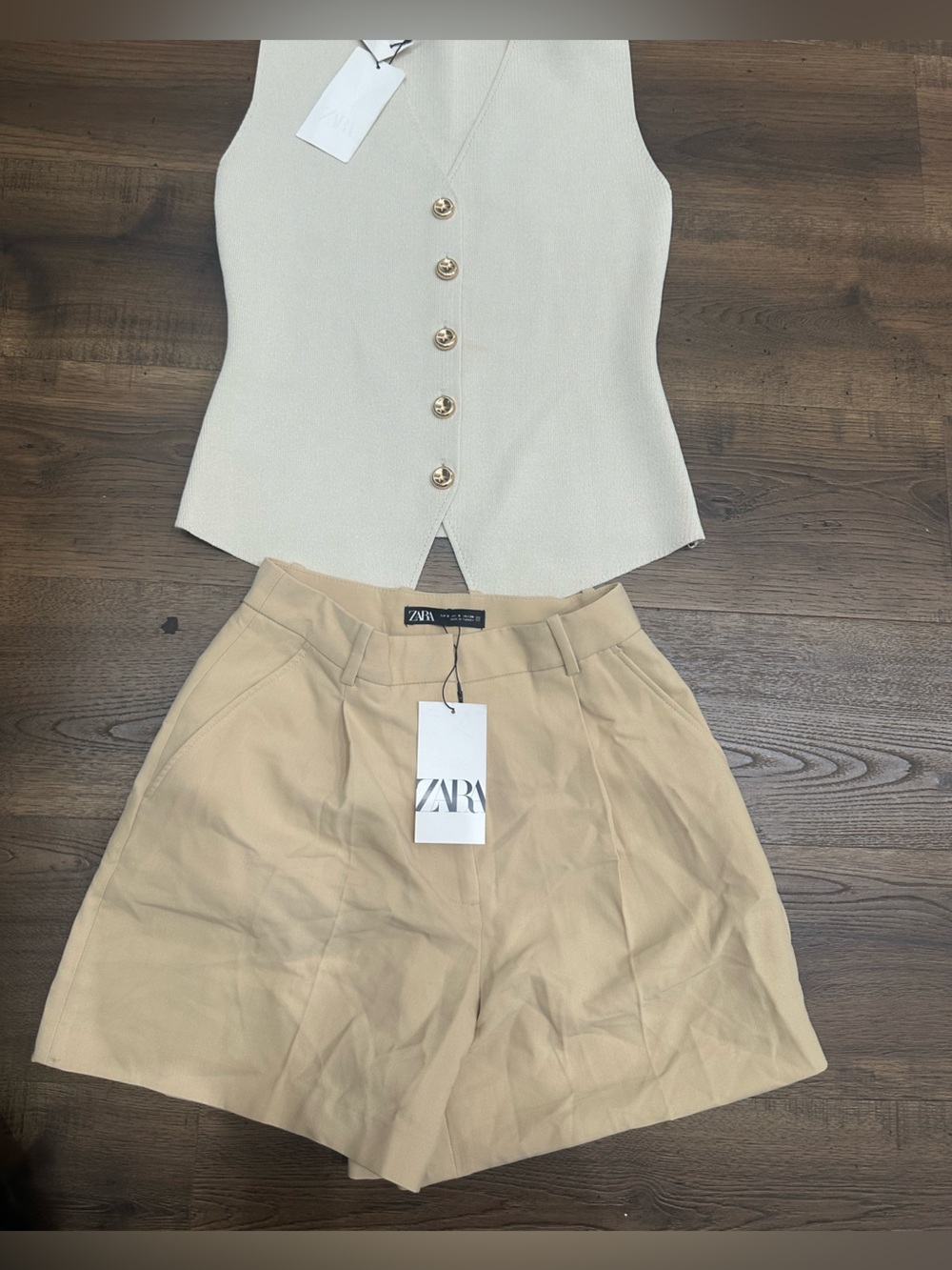 ZARA Cream Buttoned Cropped Top with Beige High-Waist Shorts